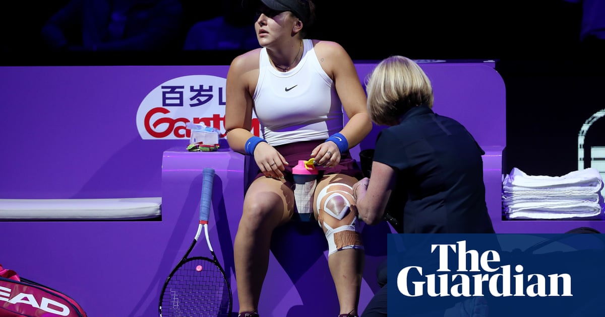 Bianca Andreescu’s twisted knee adds to concerns for teenager’s career