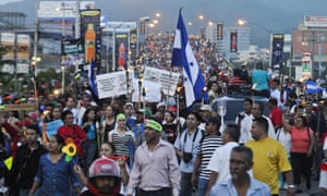 honduras march crime protesters rate demand resign biggest president stage yet listamaze