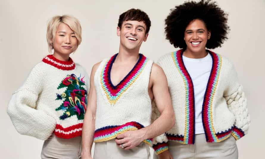 Tom Daley with knitting models