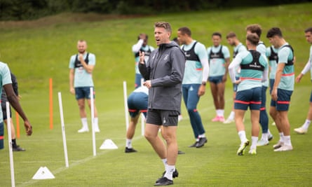 Rob Edwards at Luton Town training