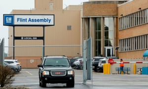 The Flint plant in Michigan, which produces Chevrolet and GMC Sierra trucks. The company made $2.38bn in the same quarter a year ago.