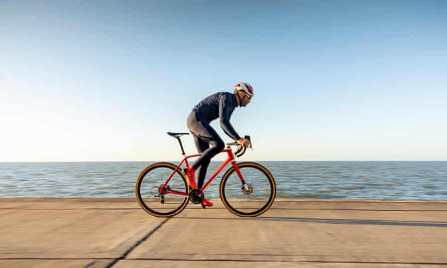Burn, baby, burn: the new science of metabolism 3 A keen cyclist may not burn as many calories as they think.