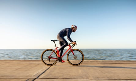 A keen cyclist may not burn as many calories as they think.