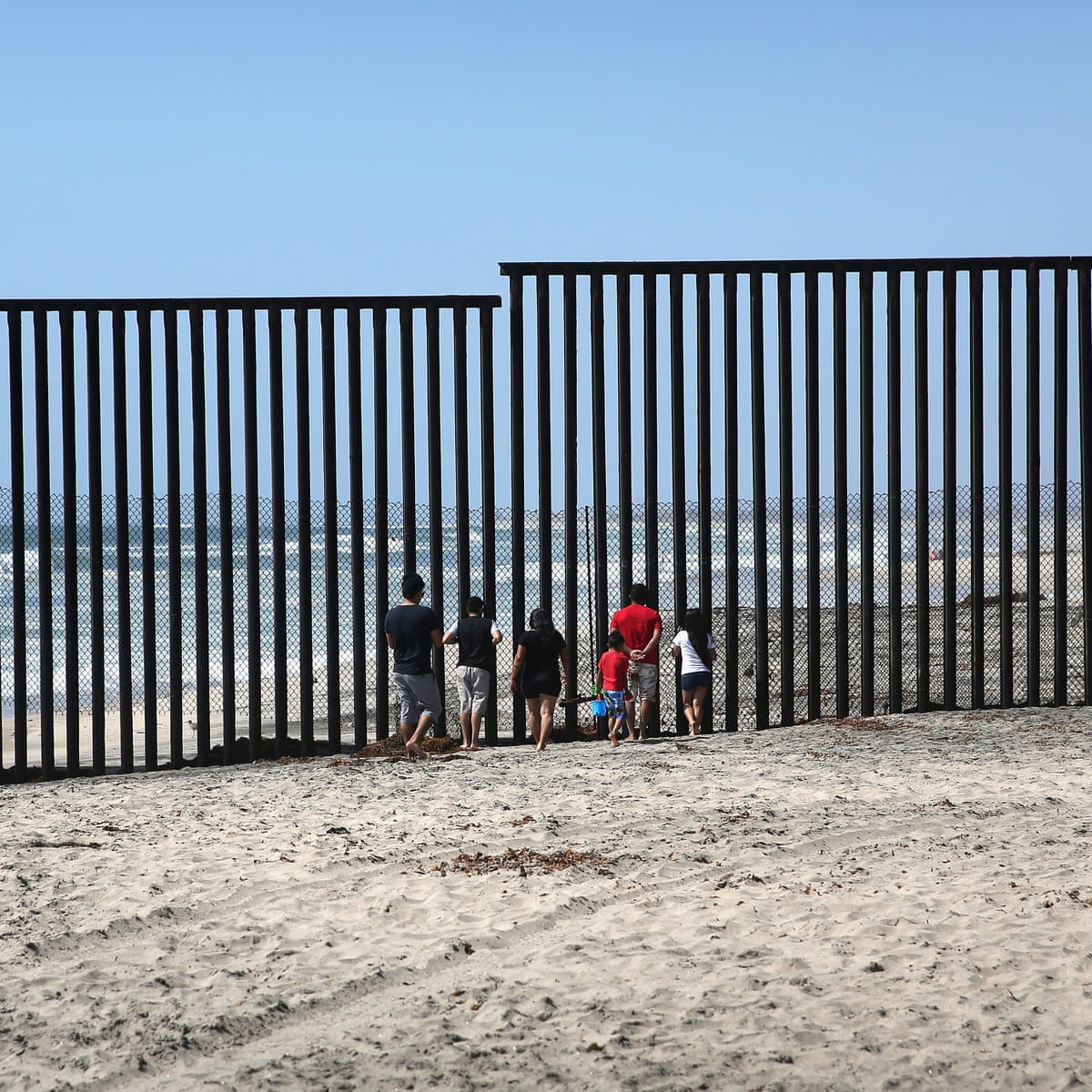 Death In The Sands The Horror Of The Us Mexico Border Us