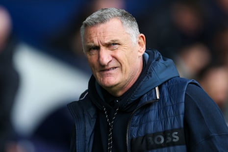 Sunderland manager Tony Mowbray has steered the youngest side in the Championship to the playoffs despite a crippling injury list.