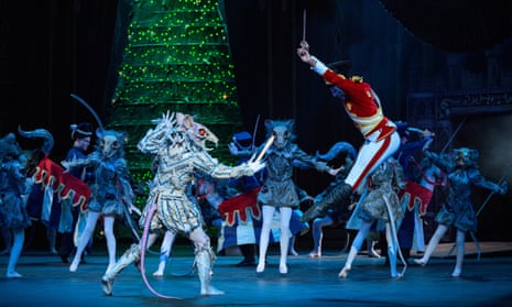 English National Ballet’s James Streeter as The Mouse King and Junor Sousa as the Nutcracker.