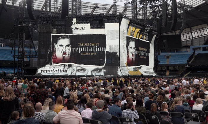 Taylor Swift Review As Stadium Sized Shows Go Its