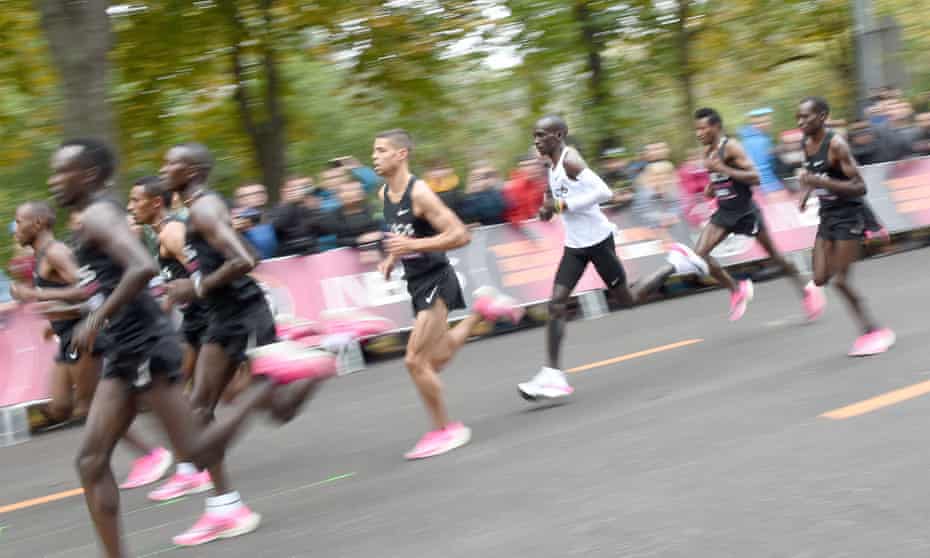 Eliud Kipchoge ran the marathon in less than two hours thanks to designer shoes and a five-man, v-shapped pacesetter crew.