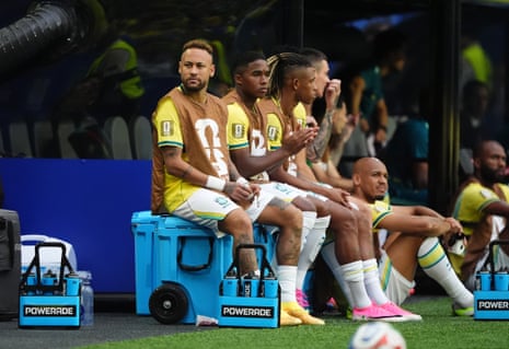 Neymar in the dugout