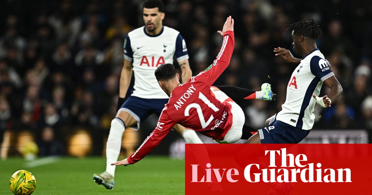 Tottenham Hotspur Secures Victory Against Manchester United in EFL Cup Quarter-Finals Tottenham Hotspur Secures Victory Against Manchester United in EFL Cup Quarter-Finals