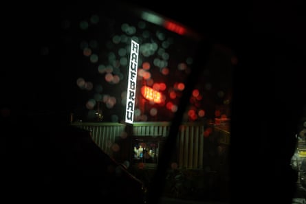 a sign reads ‘Haufbrau’