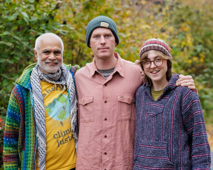 ‘No regrets’: activists who sprayed Stonehenge orange proud of ‘magic trick’
