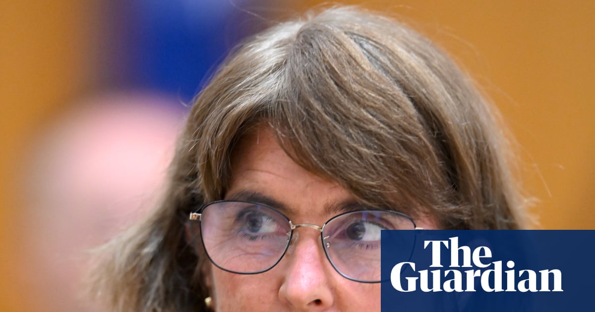 আরবিএ গভর্নর চাকরির আশঙ্কা প্রত্যাখ্যান করেছেন তবে মুদ্রাস্ফীতি বৃদ্ধির সাথে সাথে হার ধরে রাখার ইঙ্গিত দিয়েছেন আরবিএ গভর্নর চাকরির আশঙ্কা প্রত্যাখ্যান করেছেন তবে মুদ্রাস্ফীতি বৃদ্ধির সাথে সাথে হার ধরে রাখার ইঙ্গিত দিয়েছেন