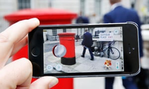 Pokémon Go on London's streets