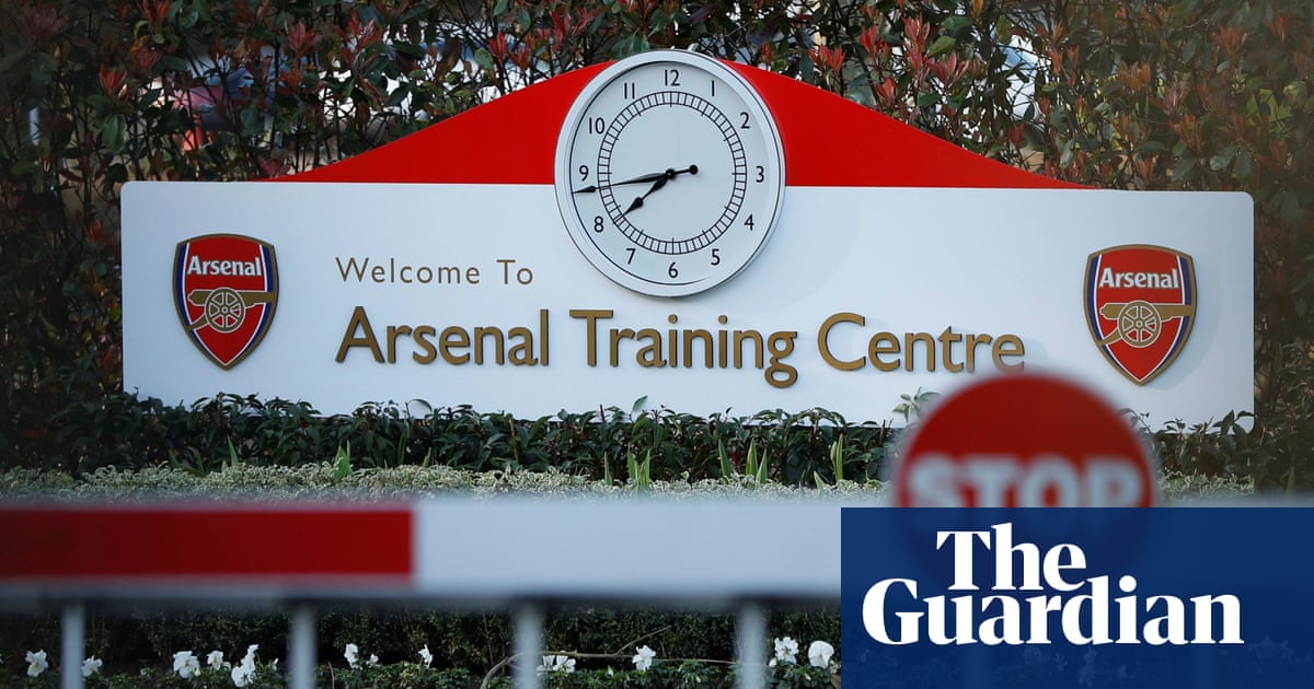 Premier League players will be told to stop training amid doubts over restart
