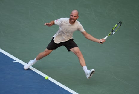 Adrian Mannarino is holding on in this set.