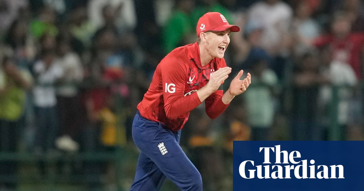England run risk by missing final T20 World Cup training to stay cool by the pool