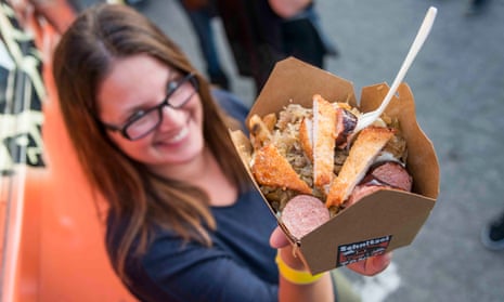 The winner of the 2015 Golden Fork Award went to DAS food truck, for its poutine served with bratwurst, sauerkraut and shnitzel – pictured above