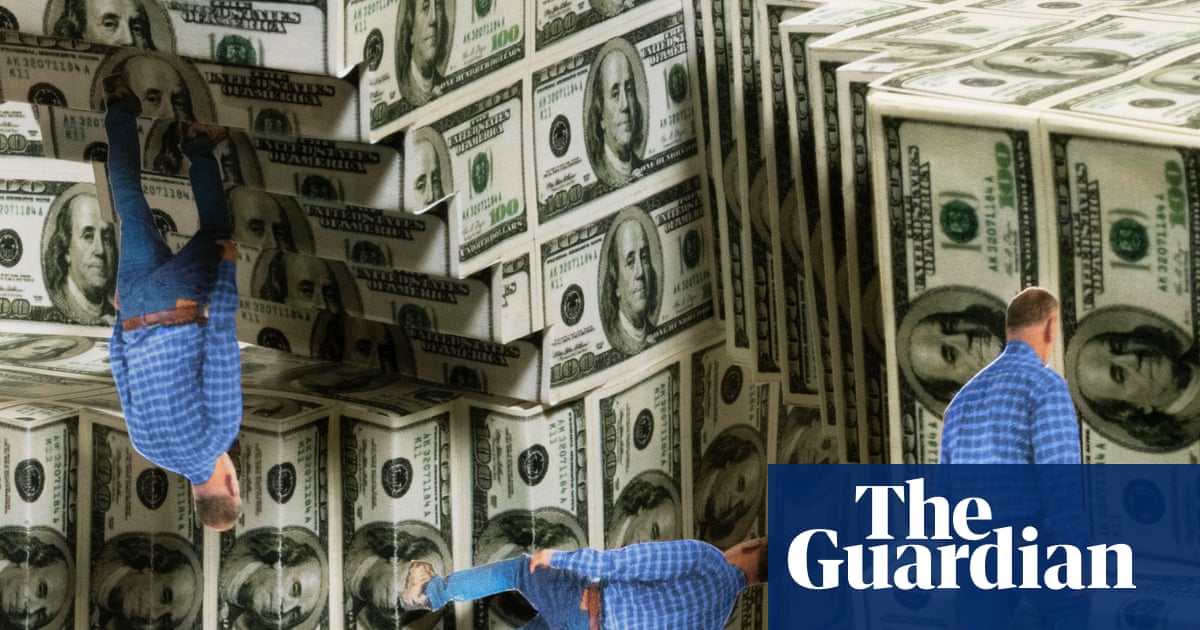 Trump signs an executive order to ‘democratize’ Wall Street’s access to your retirement account, surrounded by men who definitely won’t be there when your 401(k) turns into kindling.