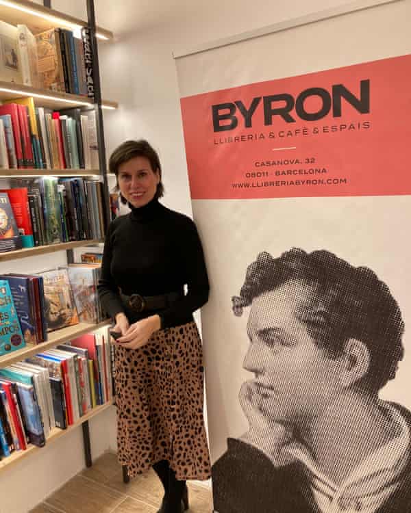 Mariana Sarrias, Llibreria Byron