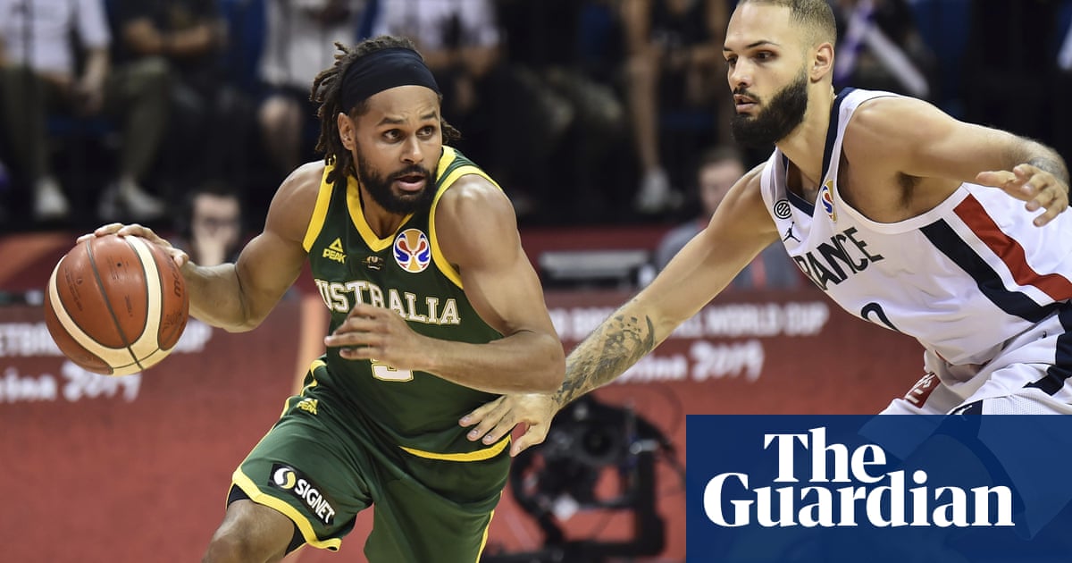 Patty Mills stars as Australia pip France and avoid USA at Basketball World Cup