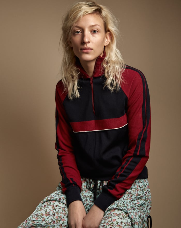 Model Maggie Maurer wears Chloé clothes