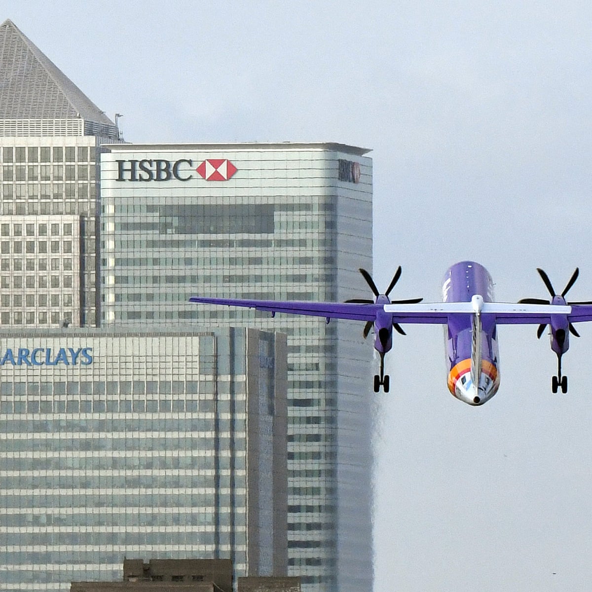 Hsbc Evacuates Floor Of Canary Wharf After Coronavirus Test