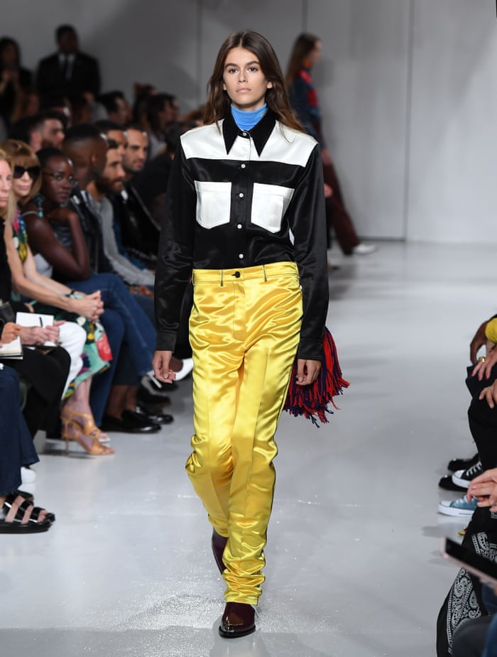 The Fashion Moments Of 17 In Pictures Fashion The Guardian The Fashion Moments Of 17 In Pictures Fashion The Guardian