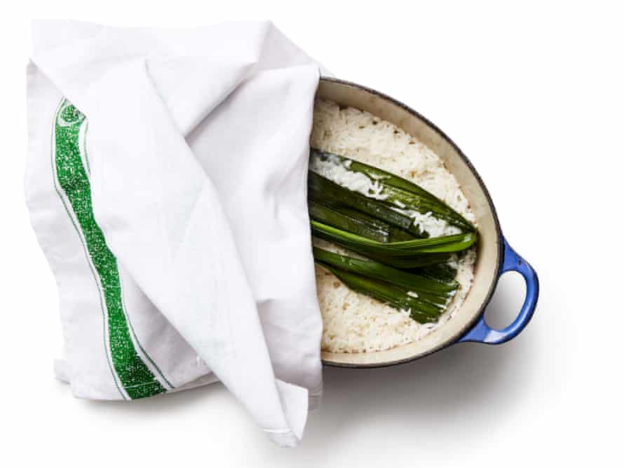 Felicity Cloake’s perfect nasi lemak CUTOUT 4a