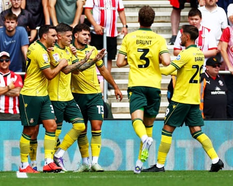 Josh Windass celebrates with his teammates after scoring a penalty in the Championship match between Southampton and Wrexham