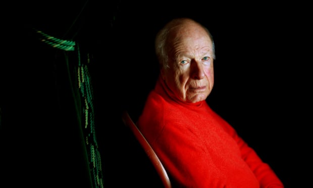 Peter Brook in Paris in 2009. He declared that you can take any space and make it a bare stage: ‘You don’t need red curtains, spotlights and tip-up seats’.