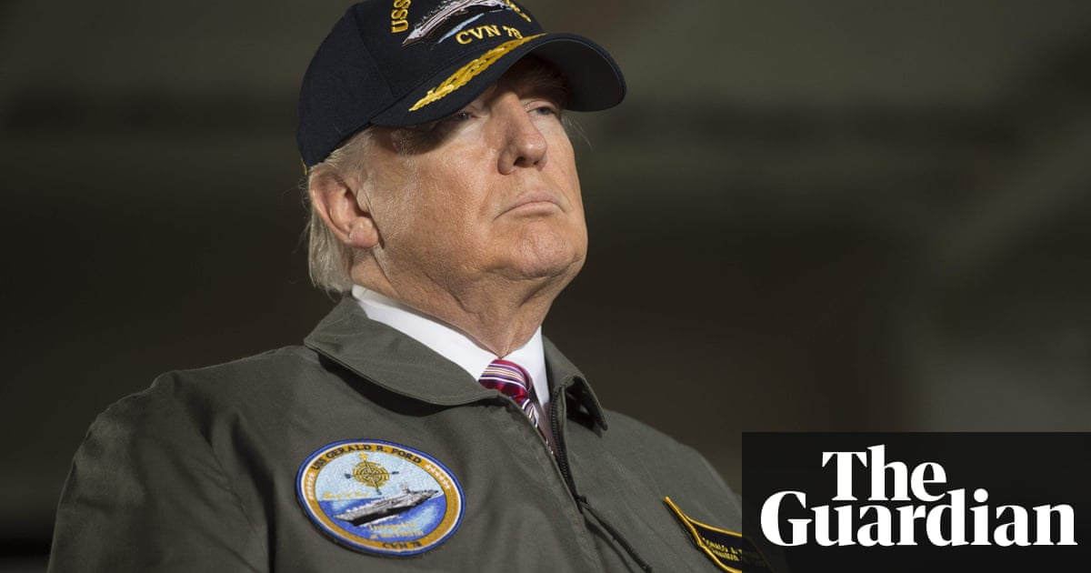 Vietnam absentee Donald Trump's military look raises eyebrows