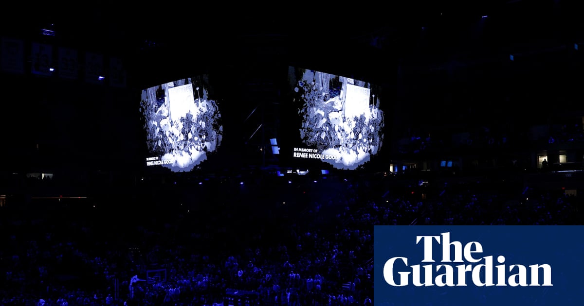 Minnesota Timberwolves hold moment of silence for woman killed by ICE officer