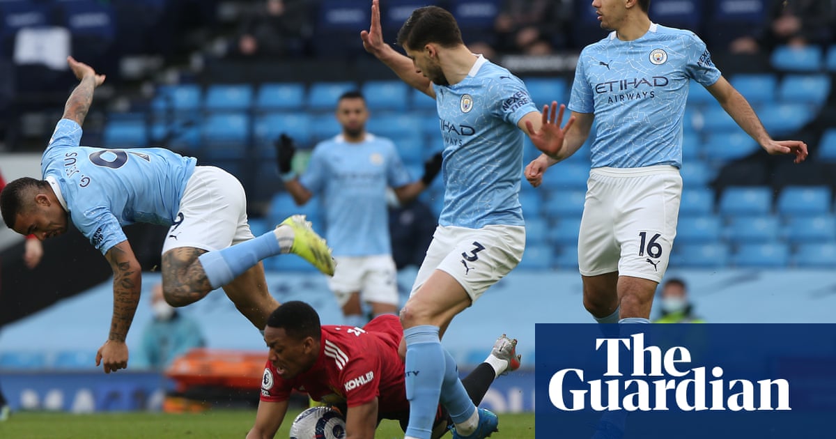 Derby defeat exposes old weaknesses in Guardiolas Manchester City | Jonathan Wilson