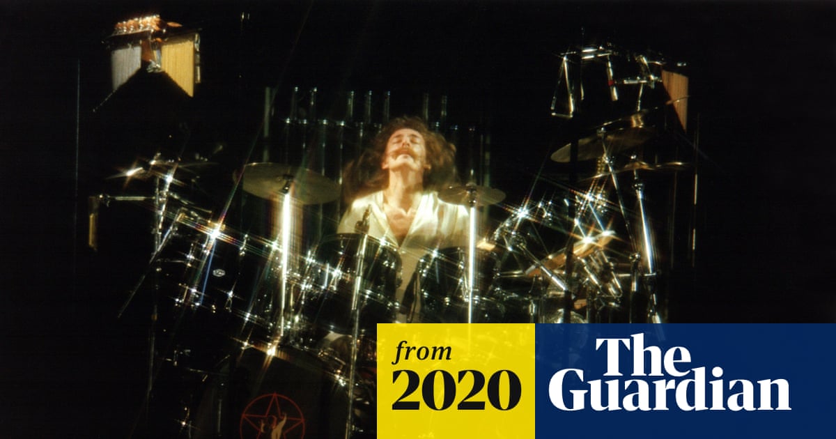 www.theguardian.com