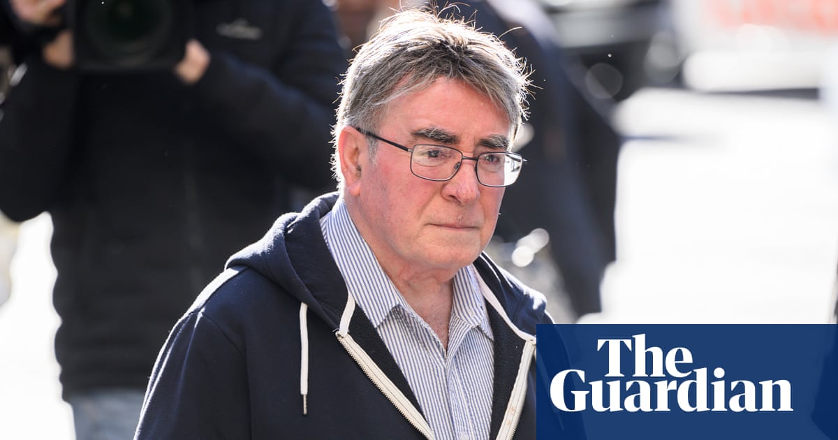 Cult leader William Kamm and wife groomed young girl for a decade, Sydney court told