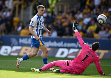Brajan Gruda dinks home Brighton's late second goal