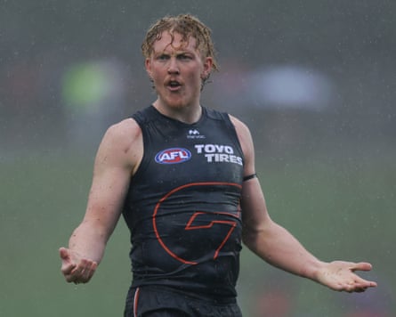 Clayton Oliver of the Giants