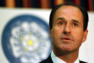 George Graham is unveiled as manger of Leeds United following Howard Wilkinson’s exit from the club.
