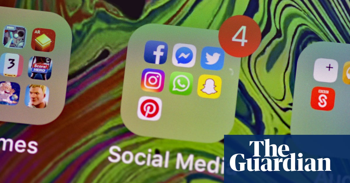 Peers call for tougher regulation of digital and social media in UK