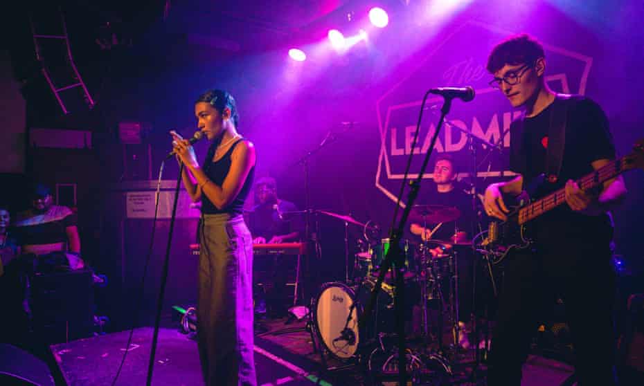 Olivia Dean performing at the Leadmill, Sheffield, in August 2021