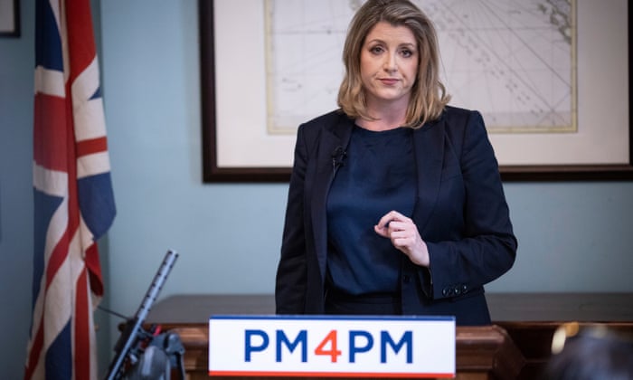 La exministra del gobierno británico Penny Mordaunt en el Cinnamon Club cuando lanza su campaña por el liderazgo del Partido Conservador en Londres, Gran Bretaña, el 13 de julio de 2022.