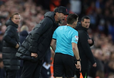 Liverpool manager Jürgen Klopp remonstrates with the assistant referee during their 1-0 win over Manchester City at Anfield