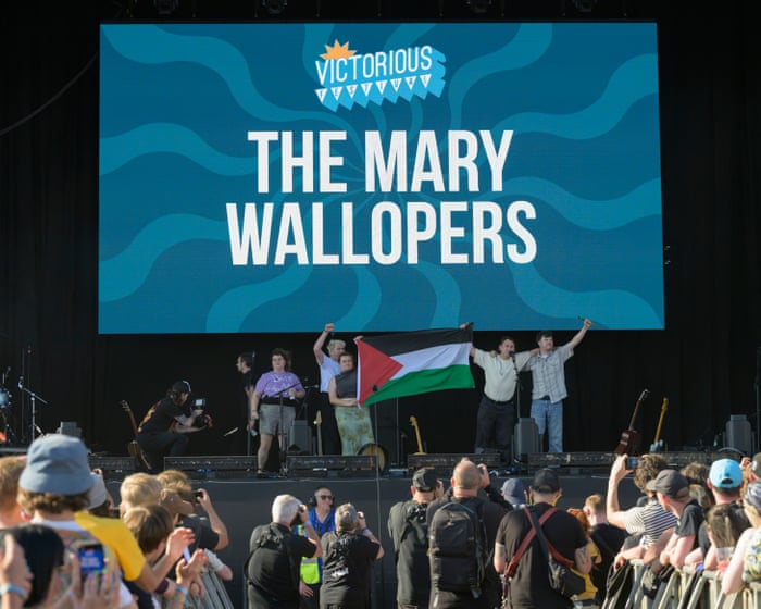 The Last Dinner Party and Vampire Weekend condemn festival after Mary Wallopers’ set pulled over Palestine flag