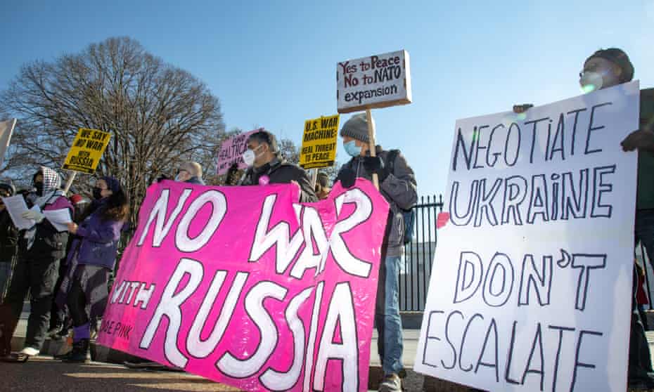 People protest outside the White House in Washington against a potential US and Nato escalation with Russia in Ukraine