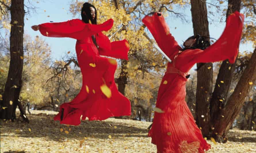 Emi Wada is said to have used mineral water to produce the precise shade of red dye that she wanted for Zhang Yimou's 2002 hero costumes.