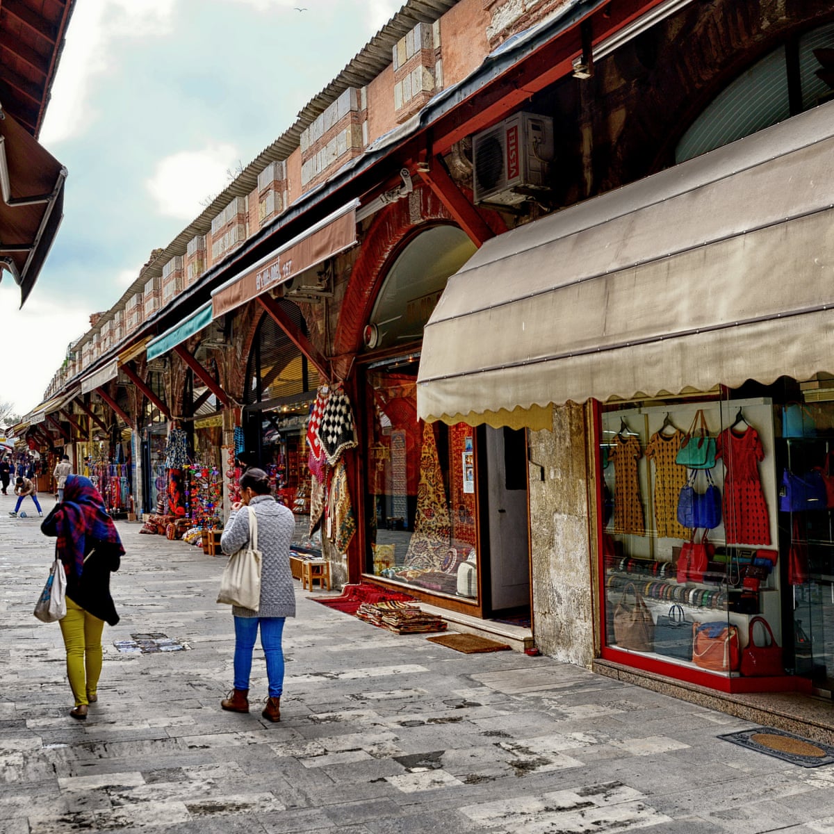 Istanbul Former Tourist Hotspot Is Ghost Town For Small Businesses Guardian Small Business Network The Guardian