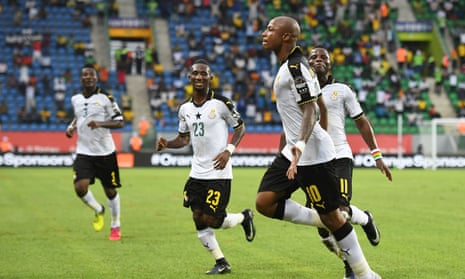 André Ayew leads the Ghana celebrations after his winner