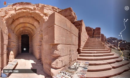 The Urn Tomb, Petra