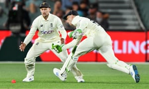 Ashes 21 22 Australia V England Second Test Day One As It Happened Sport The Guardian Ashes 21 22 Australia V England Second Test Day One As It Happened Sport The Guardian
